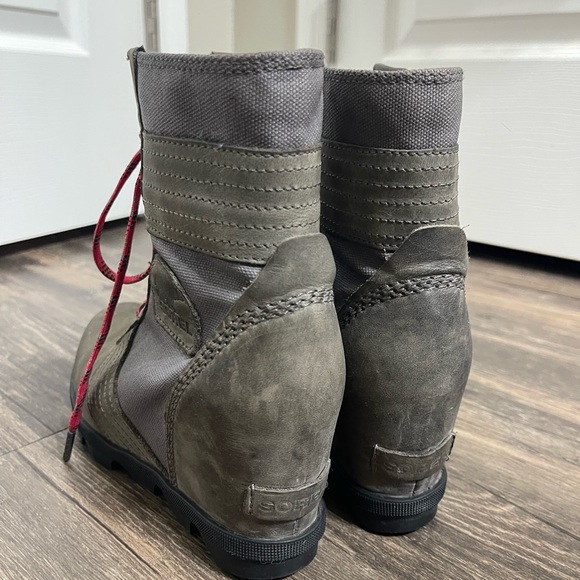 Sorel | Lexie - Picture 2 of 8